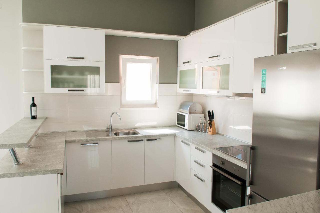 Apartments Anita Stobrec Phòng bức ảnh