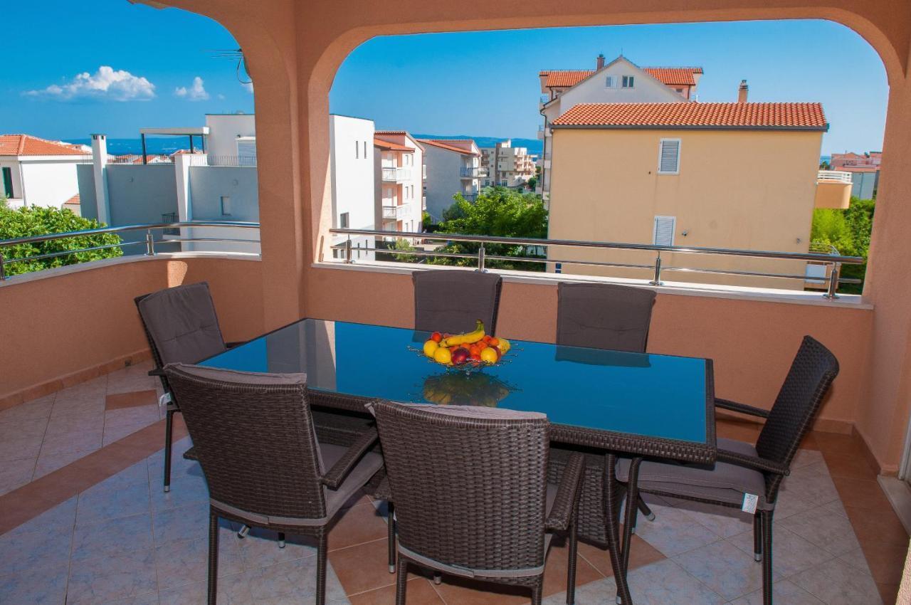 Apartments Anita Stobrec Phòng bức ảnh