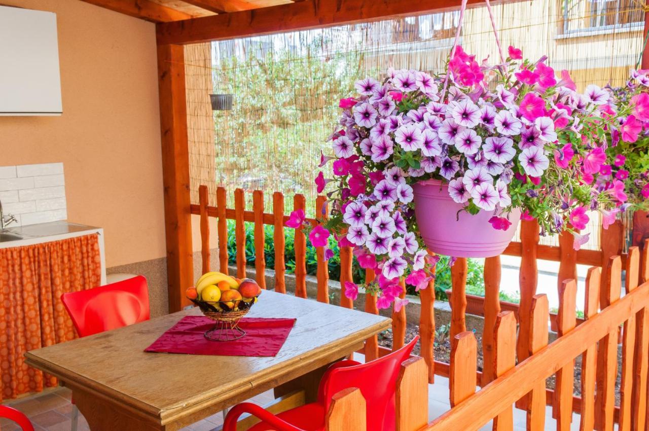 Apartments Anita Stobrec Phòng bức ảnh